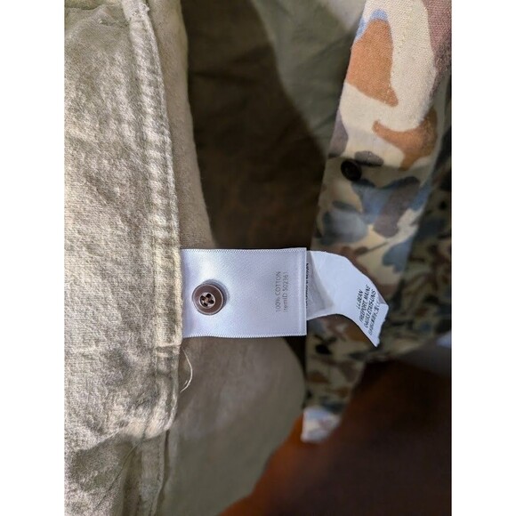 L.L. Bean Signature Archive Duck Camo Flannel Shirt LR Ladies RARE - Picture 4 of 6